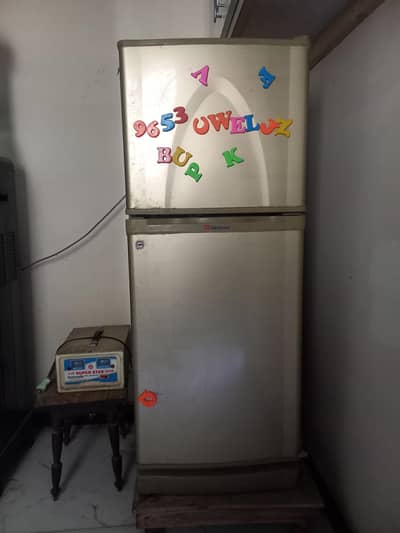 refrigerator of 10/10 condition in low price for sale