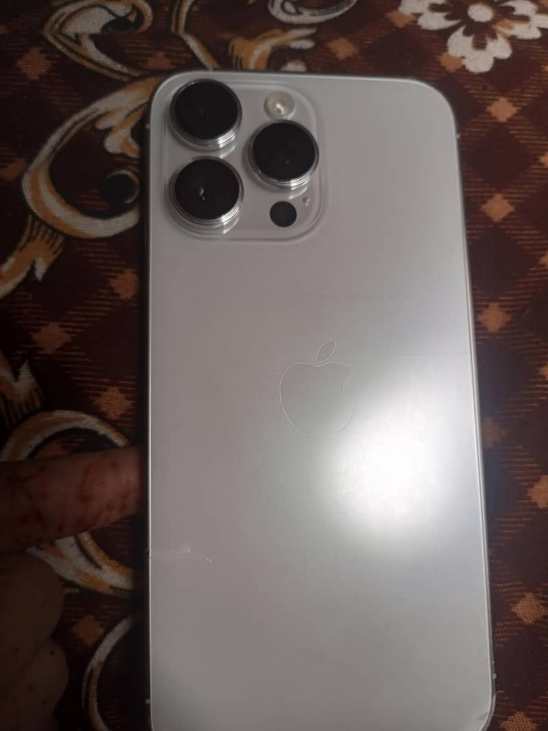 Apple iPhone 14 Pro Max 6