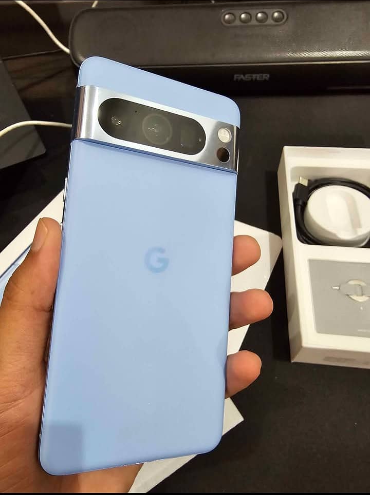 Google Pixel 8 Pro 0