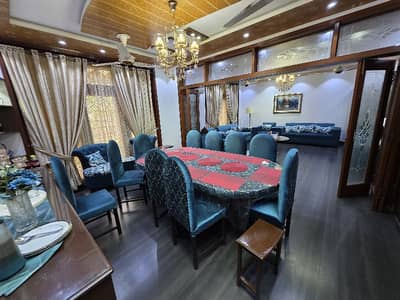 2 Kanal Single Storey VIP House in A1 Society Township LHR