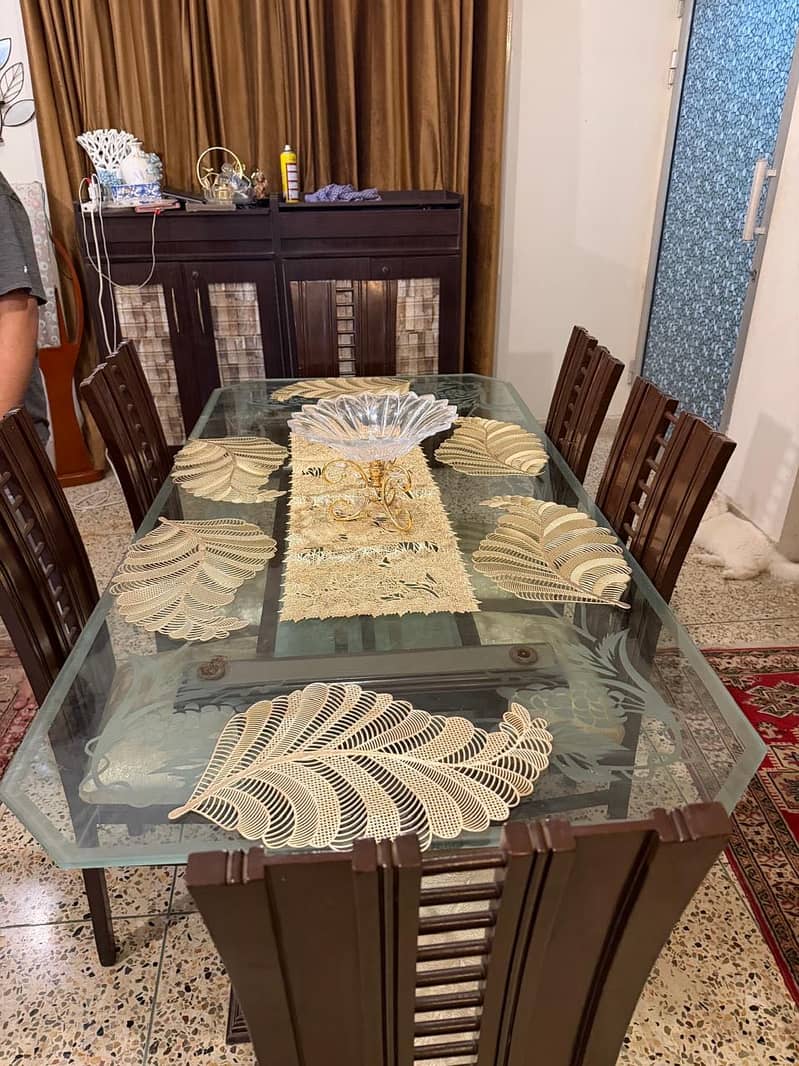 Dining Table (6 seater) 0