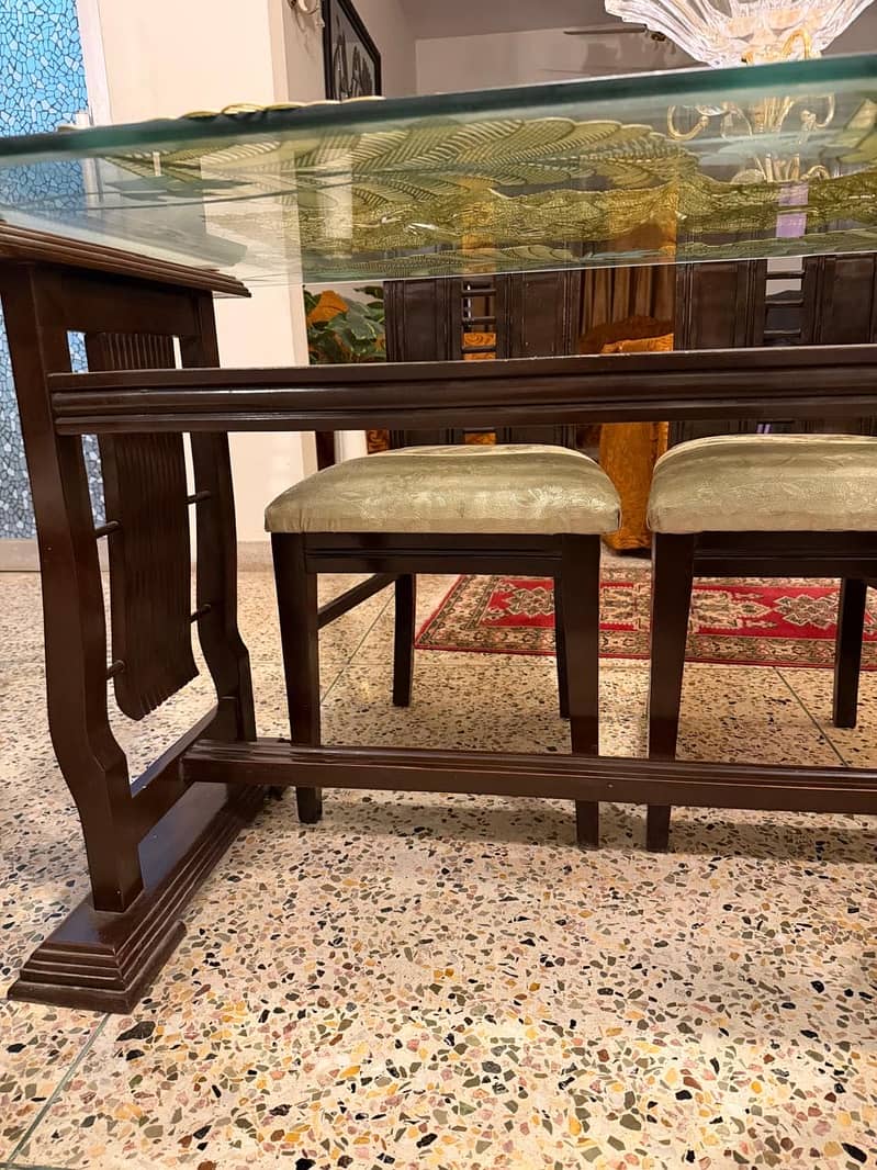Dining Table (6 seater) 6