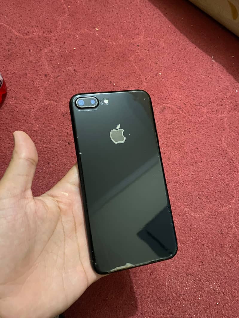 Apple iPhone 7 Plus 0