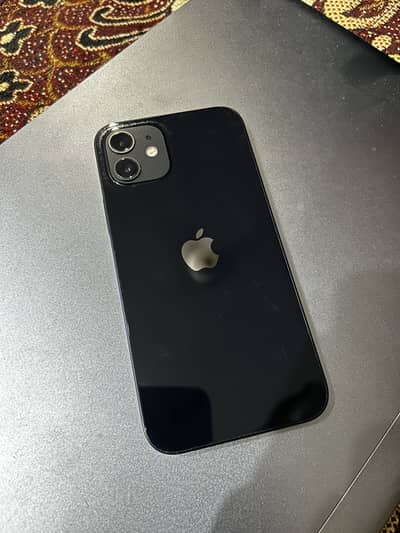 Apple iPhone 12
