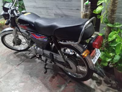 cd 70 for sale 2018 model contact only on WhatsApp