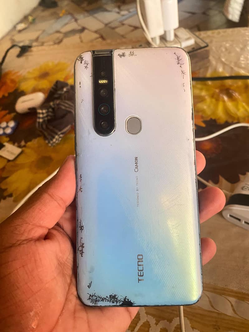 Tecno CAMON 15 Pro 0