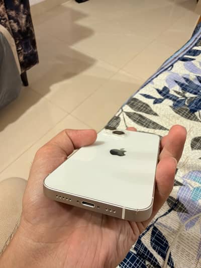 Apple iPhone 14