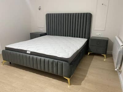 King size bed