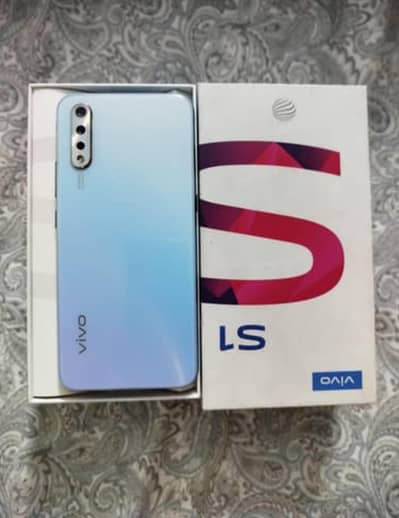 Vivo S1