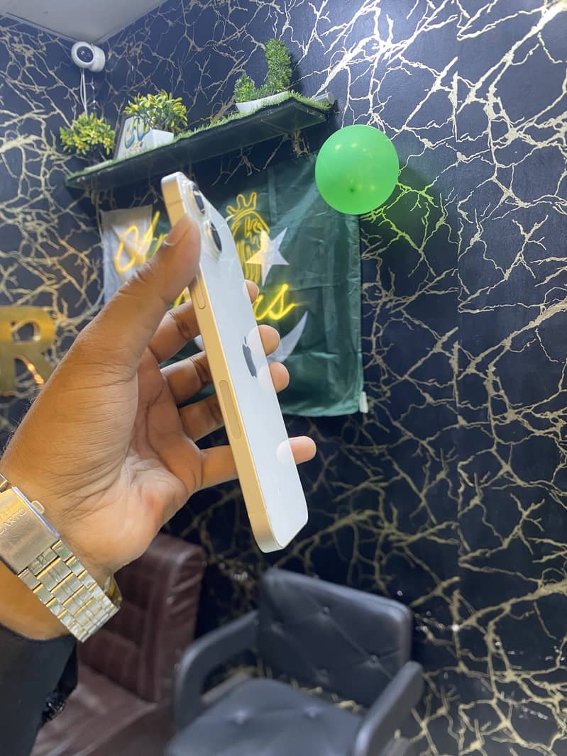 Apple iPhone 14 plus 2