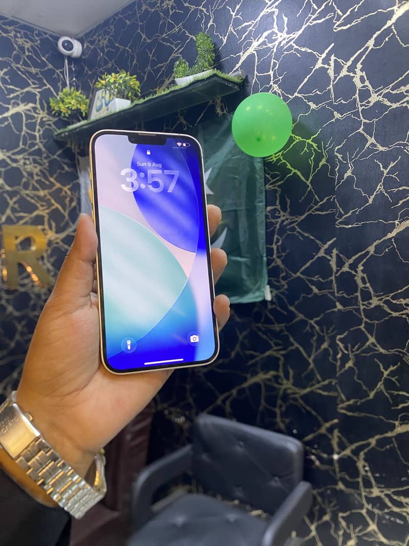 Apple iPhone 14 plus 5