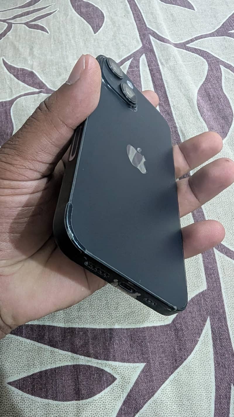 Apple iPhone 14 2