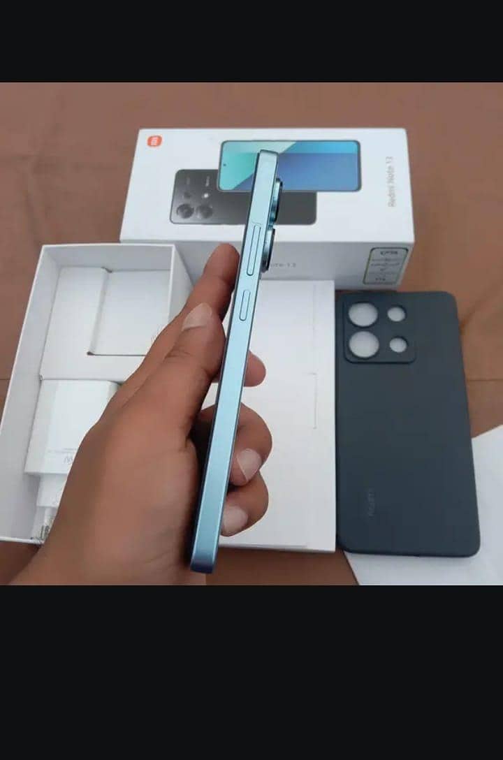 Xiaomi Redmi Note 13 2