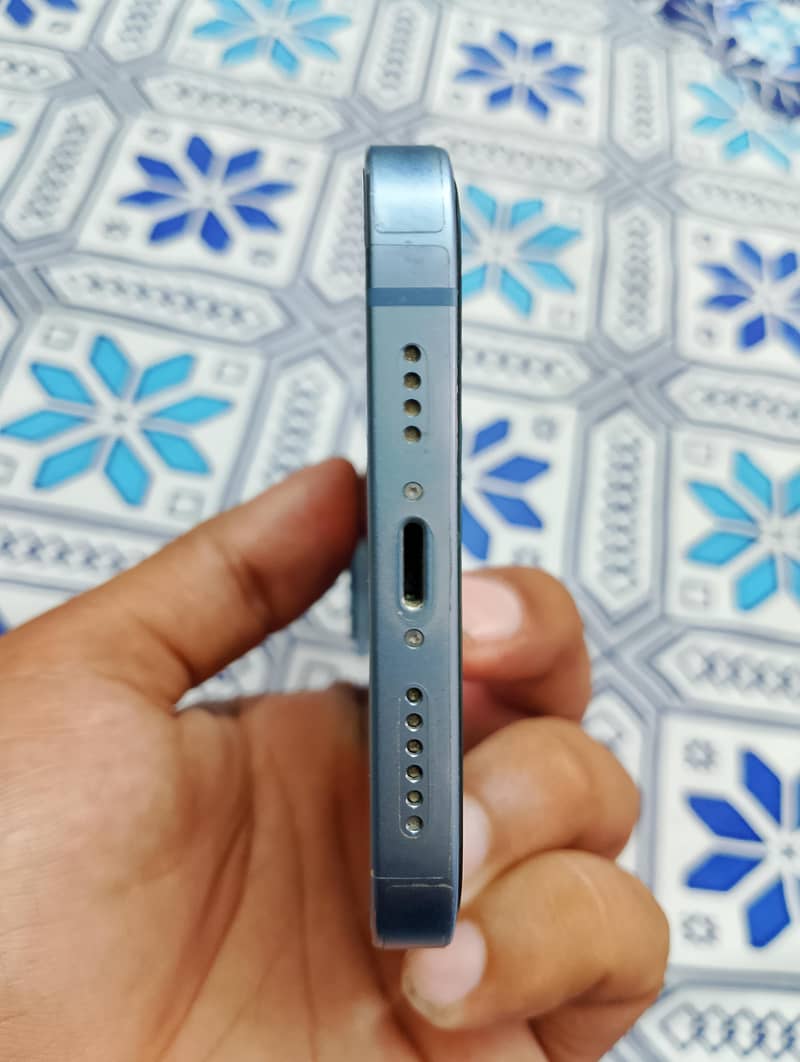 Apple iPhone 14 plus 3