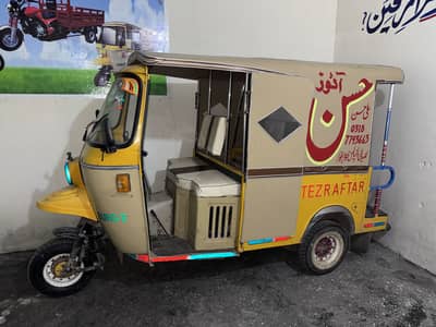 Tez Raftar 2025 model CNG Rikshaw for sale