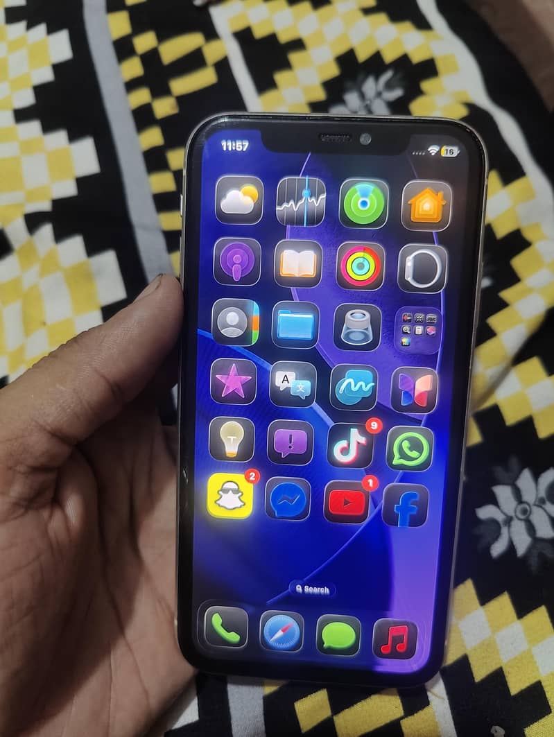 Apple iPhone 11 1