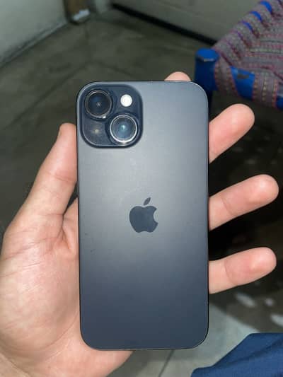 Apple iPhone 15