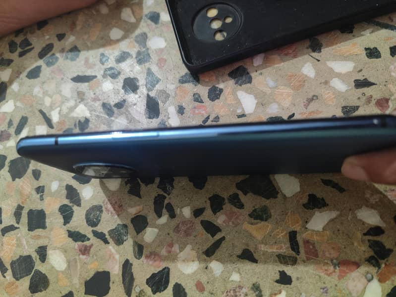 One Plus 7T 1
