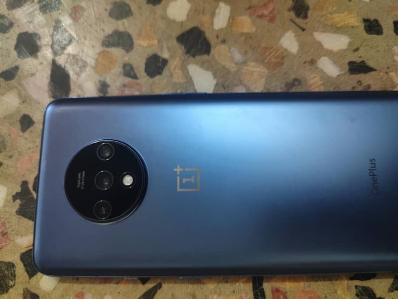 One Plus 7T 6