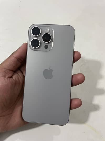 Apple iPhone 15 Pro Max