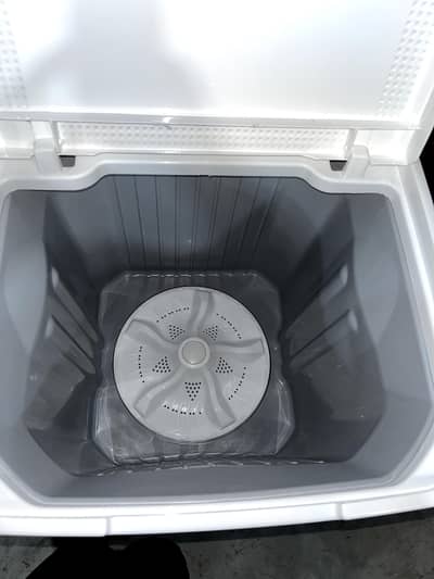Washing machine brand new