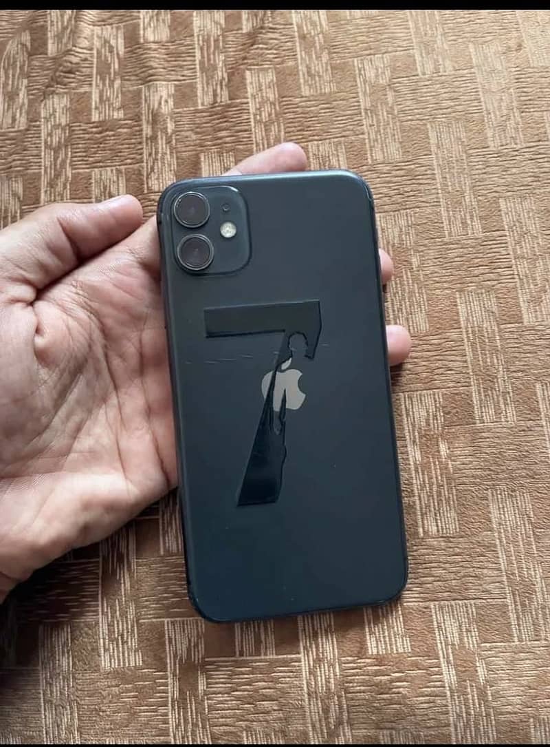 Apple iPhone 11 3
