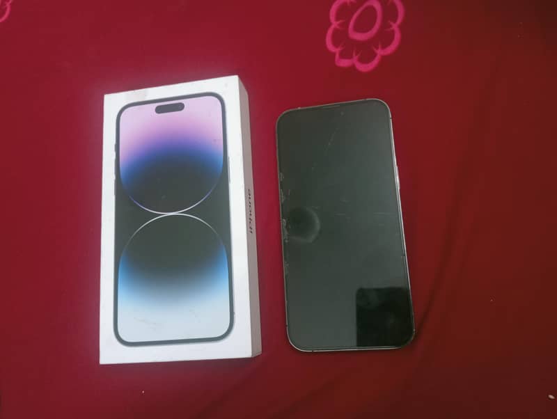Apple iPhone 14 Pro Max 1