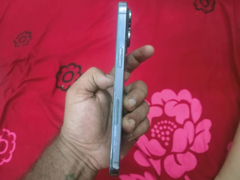 Apple iPhone 14 Pro Max 5