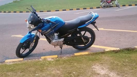 yamaha ybr 2016 totally orignal 100 percent (1st owner)