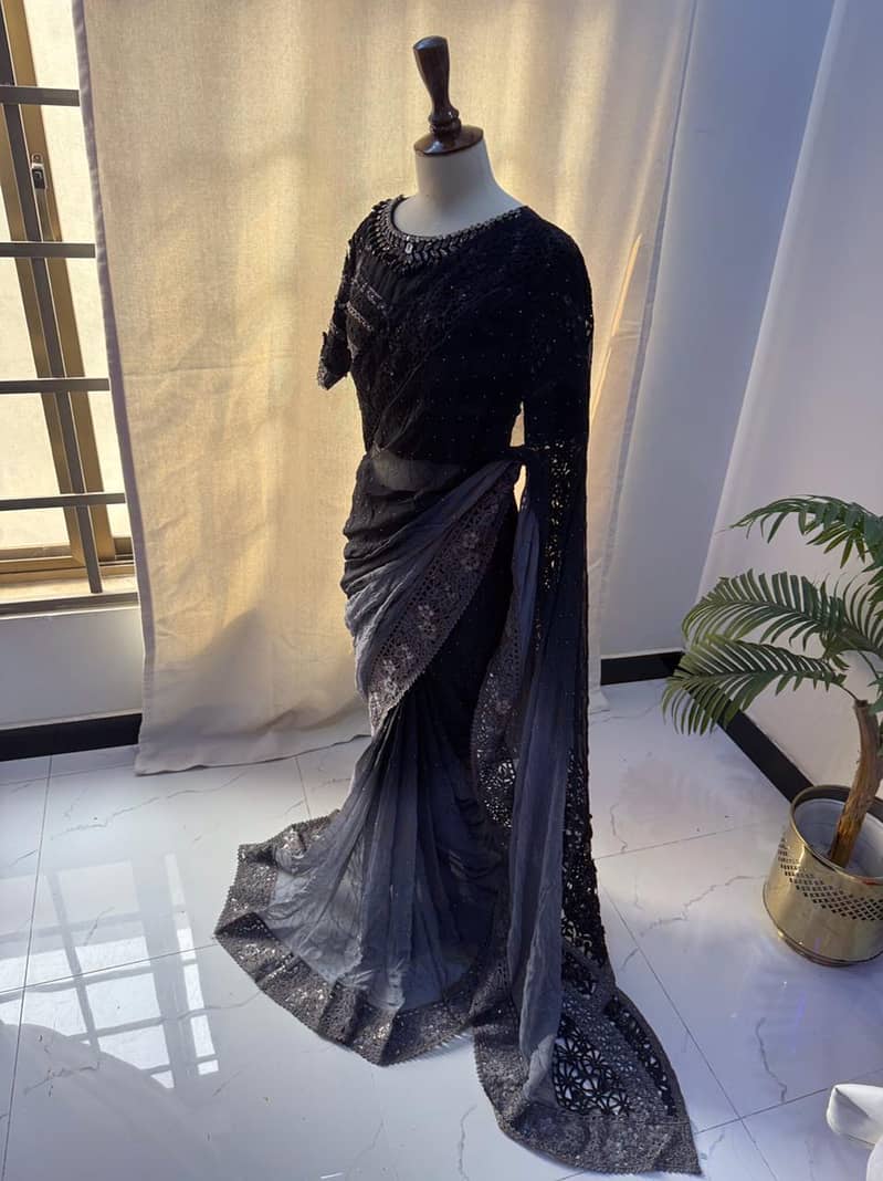 black saree 0