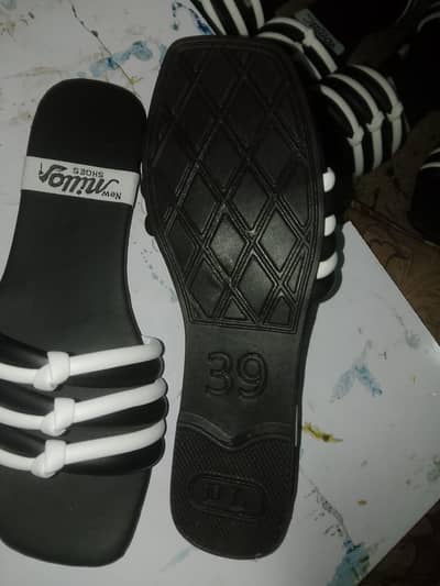 Elegant and comfortable Footwear