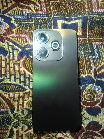 Infinix Hot 40i 16gb Ram 128gb memory