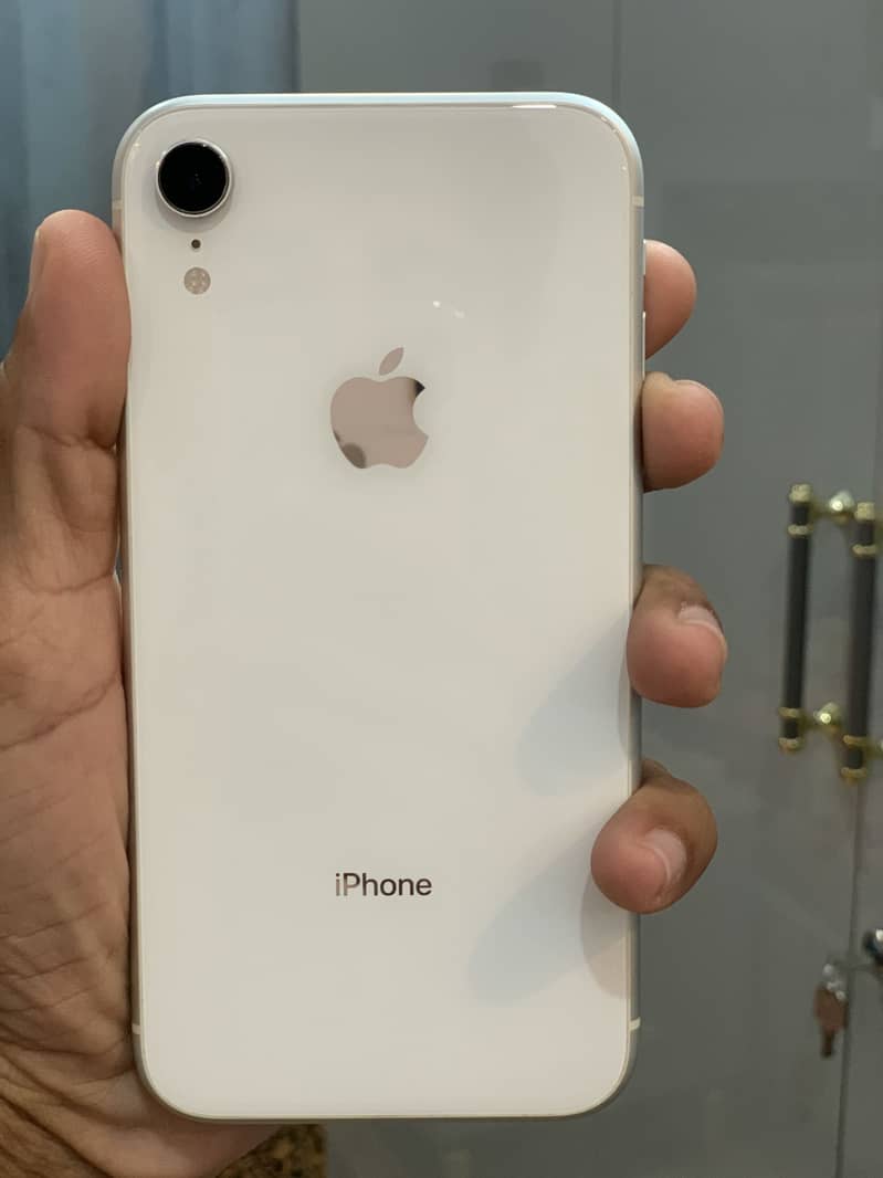 Apple iPhone X 5