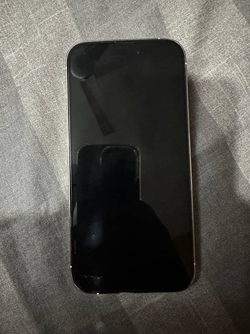 Apple iPhone 14 Pro 4