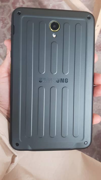 Samsung Tab active 5.6 GB ram 128 GB memory.  8 inch . 5500 mAh