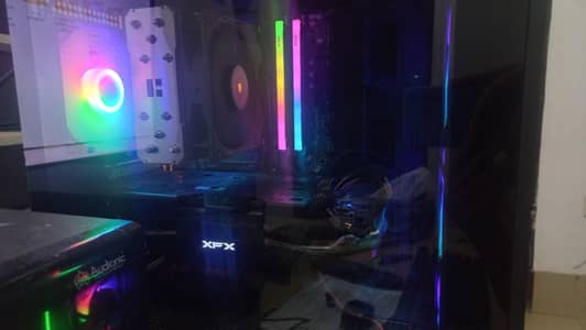 gaming pc  5600x with 5700xt