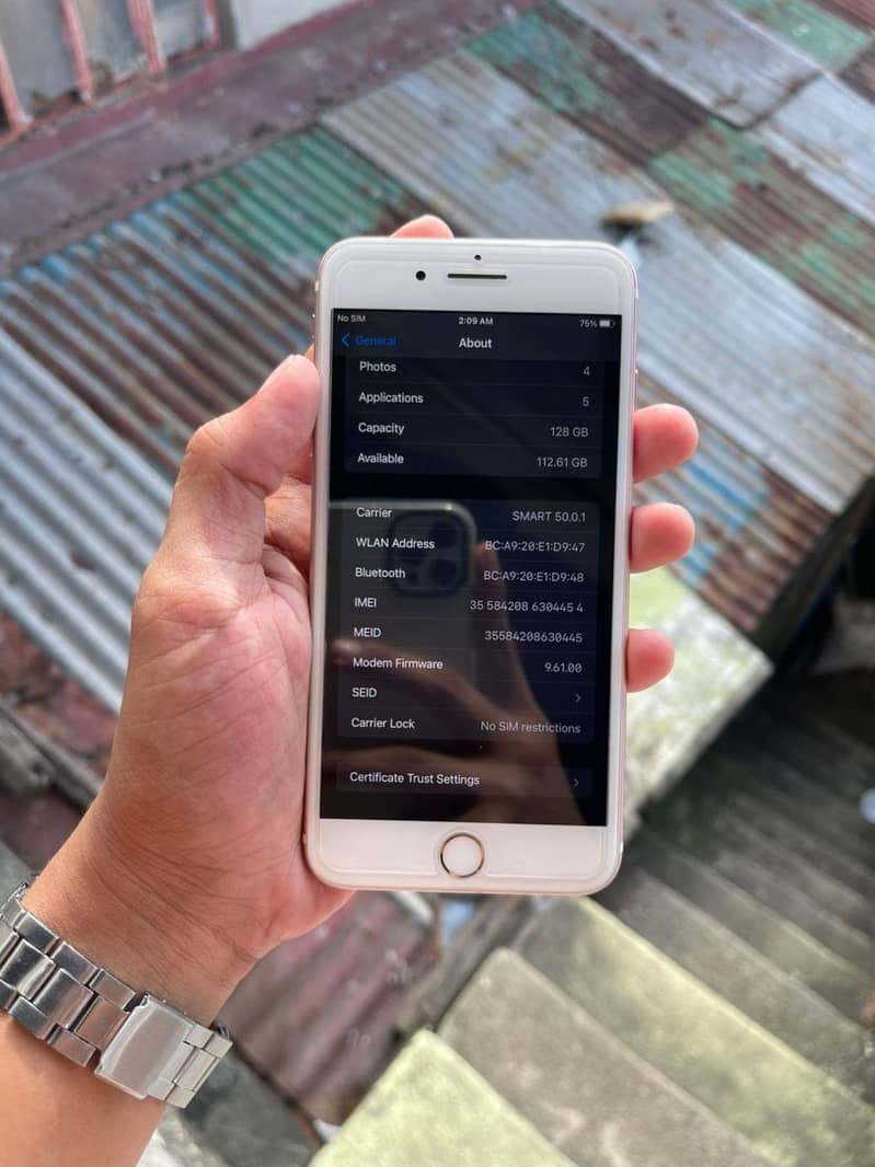 Apple iPhone 7 Plus 6