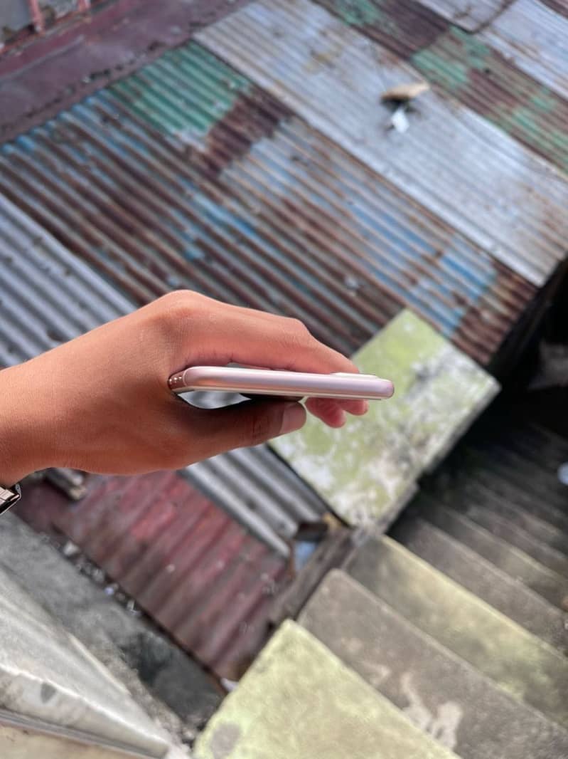Apple iPhone 7 Plus 7