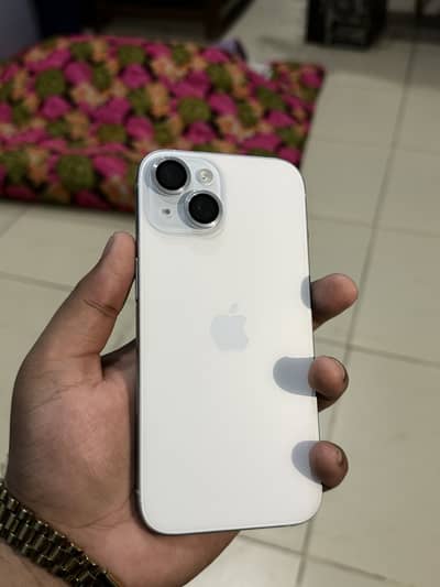 Apple iPhone 15