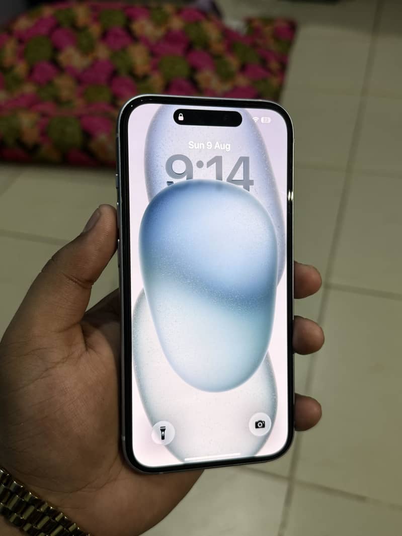 Apple iPhone 15 1