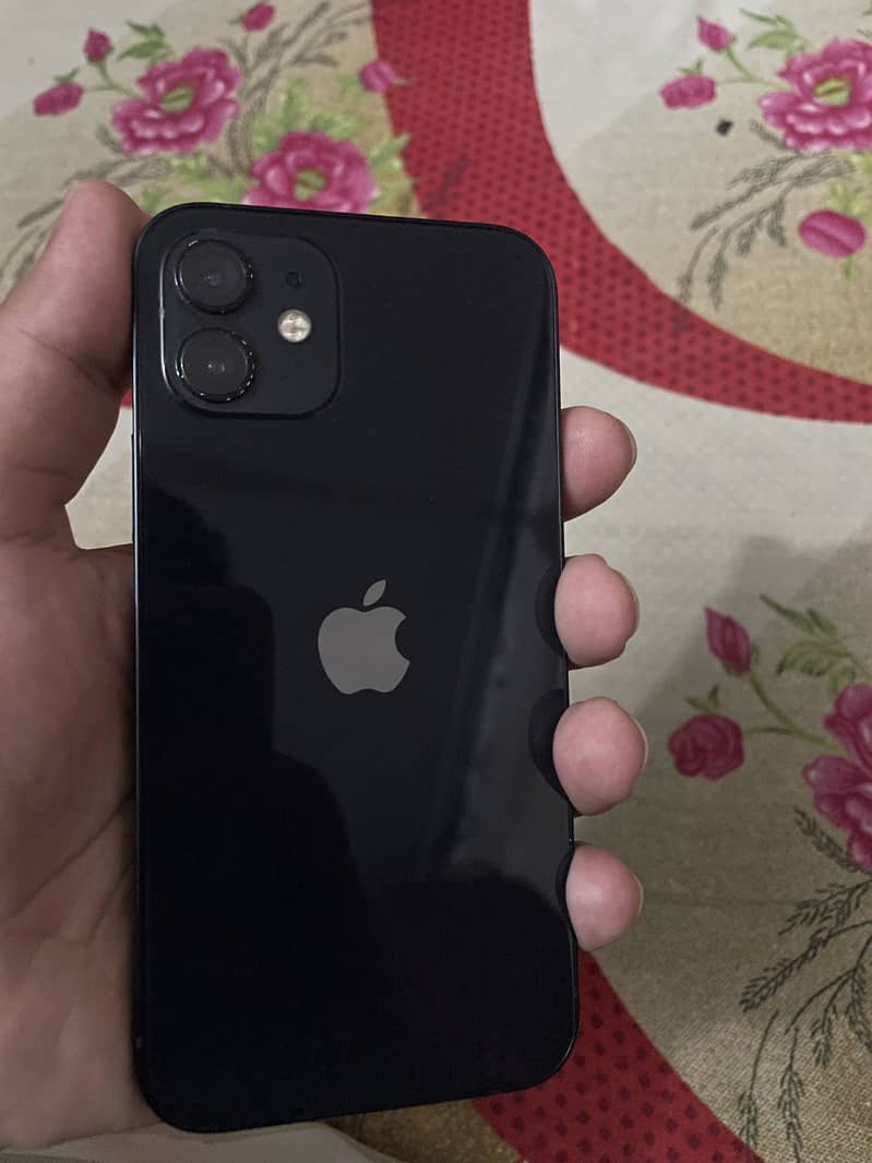 Apple iPhone 12 2