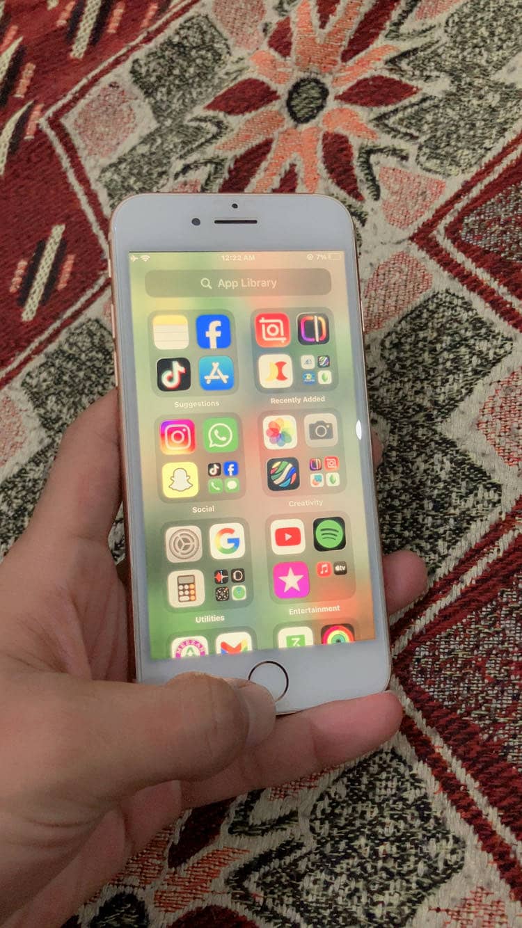 Apple iPhone 8 10