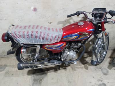 United 125 first owner Karachi number