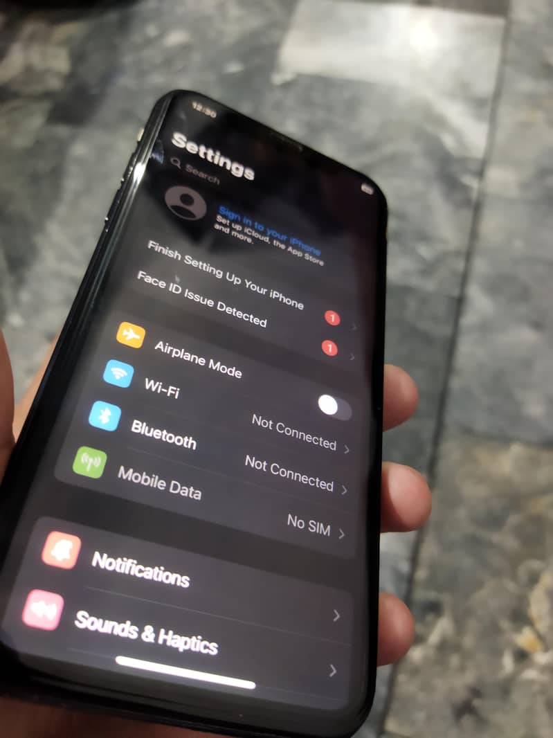 Apple iPhone X 6