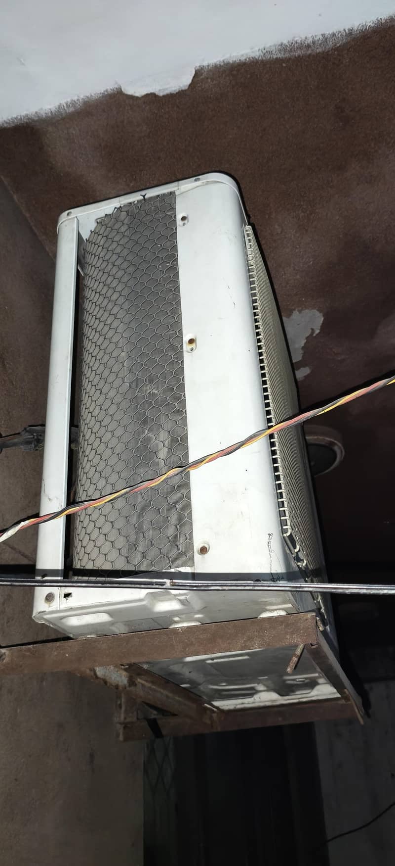 Orient Ac Good Condition 4