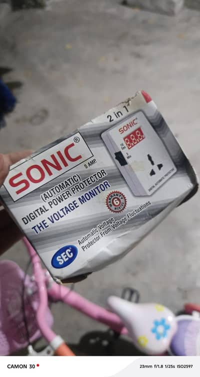 SONIC (AUTOMATIC) DIGITAL POWER PROTECTOR  THE VOLTAGE MONITOR