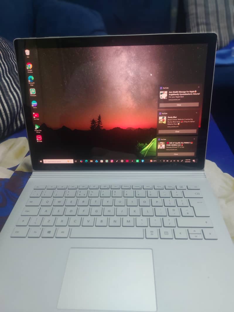 Microsoft laptop 2