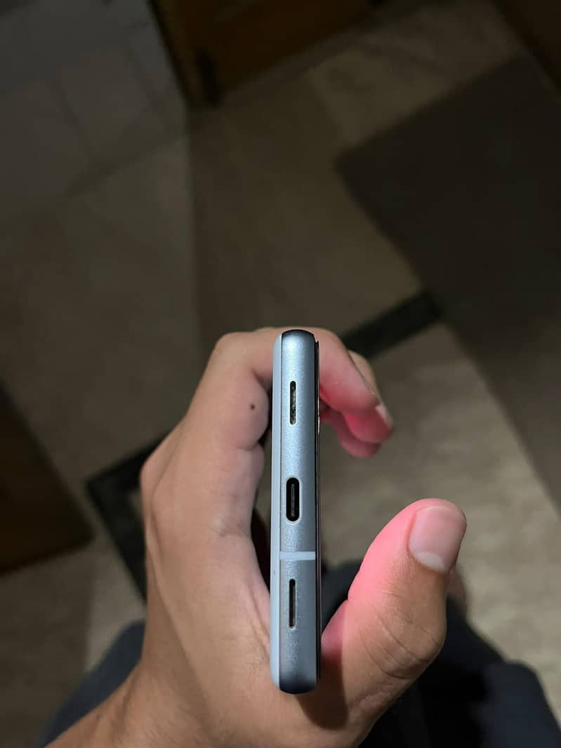 Google Pixel 7a 3