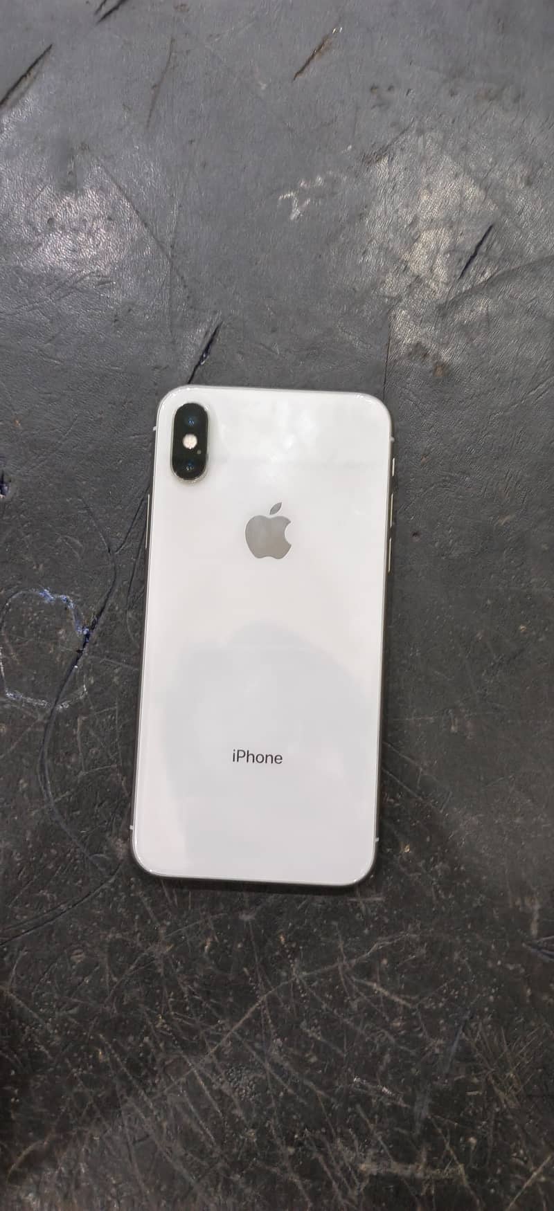 Apple iPhone X 0