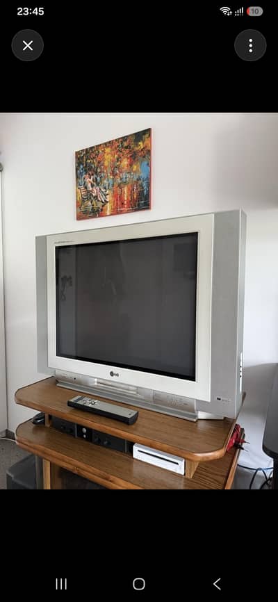 LG Flatron TV
